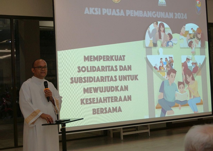 Sambutan Pastor paroki PAKAI==
